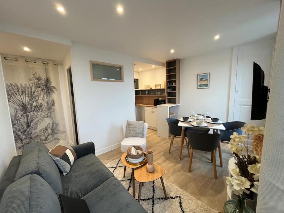 Le Bellevue Apartment Гранвил Екстериор снимка